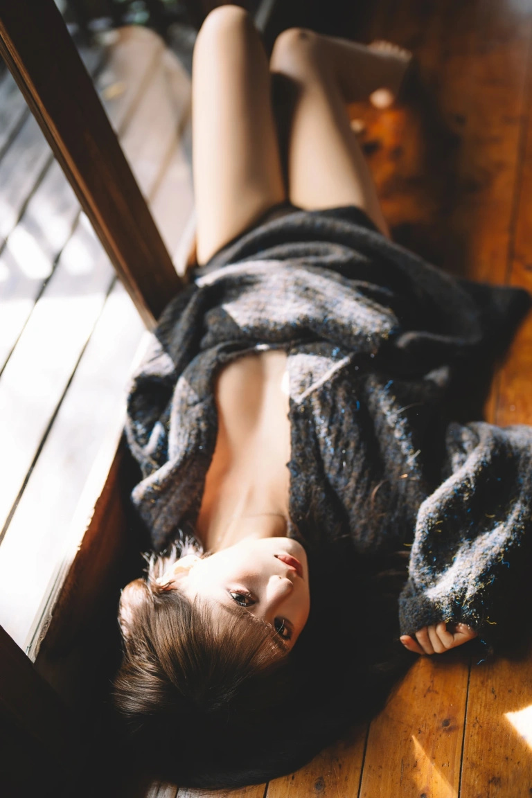 蠢沫沫《橘子》主题写真：30张全套美图