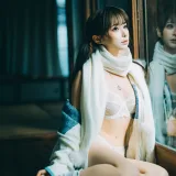 蠢沫沫《情人节》主题写真：26张全套美图
