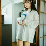 蠢沫沫《牛奶》主题写真：22张全套美图