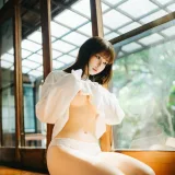蠢沫沫《牛奶》主题写真：22张全套美图