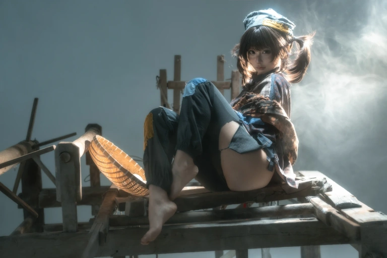 蠢沫沫《叫兽小乞丐》主题写真：23张全套美图，含1个视频