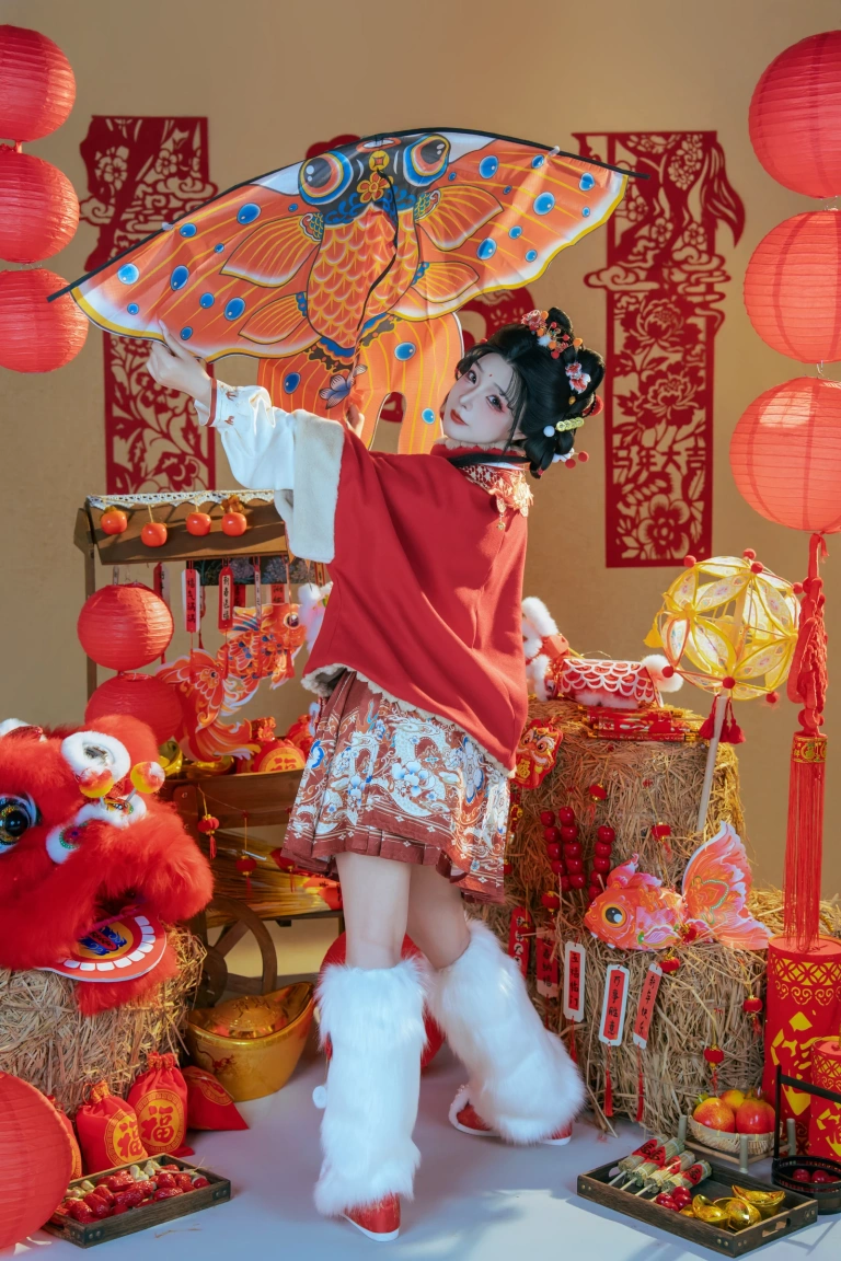 yuuhui玉汇kokuhui《ol03新春特辑醒狮少女》主题写真：131张全套美图，含2个视频