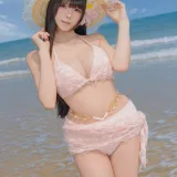 yiko湿润兔《粉红假日》主题写真：97张全套美图，含3个视频
