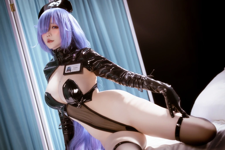 星之迟迟《年06月计划f碧蓝航线莫加多尔》主题写真：61张全套美图