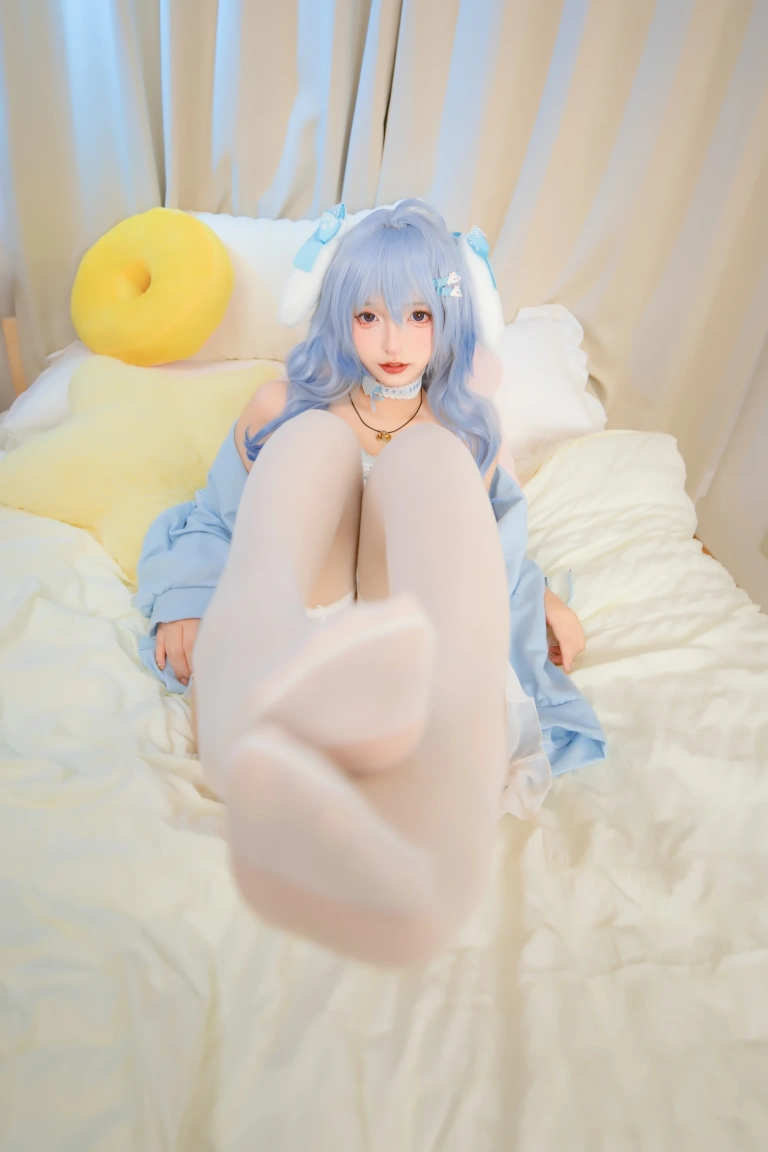 神楽坂真冬《甘雨降临》主题写真：75张全套美图，含2个视频