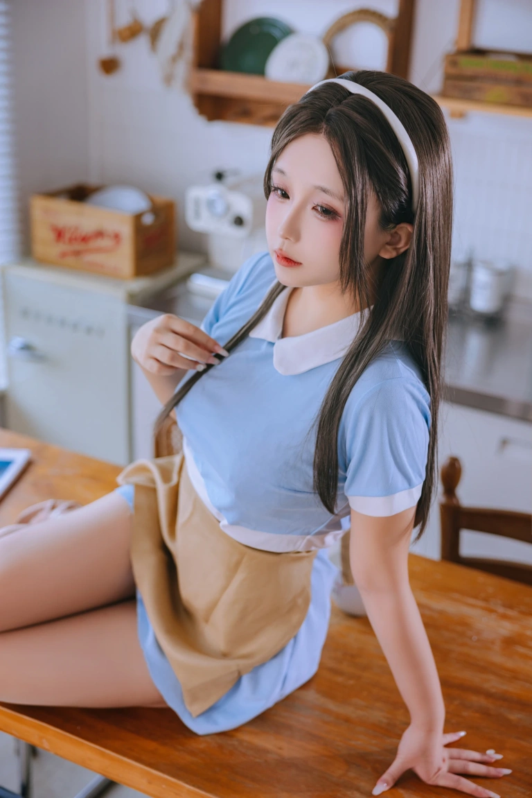 日奈娇《蛋糕售卖员》主题写真：181张全套美图，含5个视频