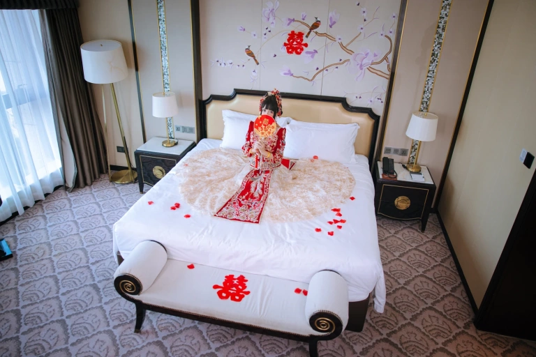 日奈娇《洞房花烛》主题写真：190张全套美图，含5个视频