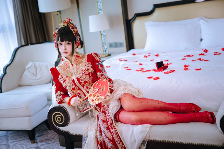 日奈娇《洞房花烛》主题写真：190张全套美图，含5个视频