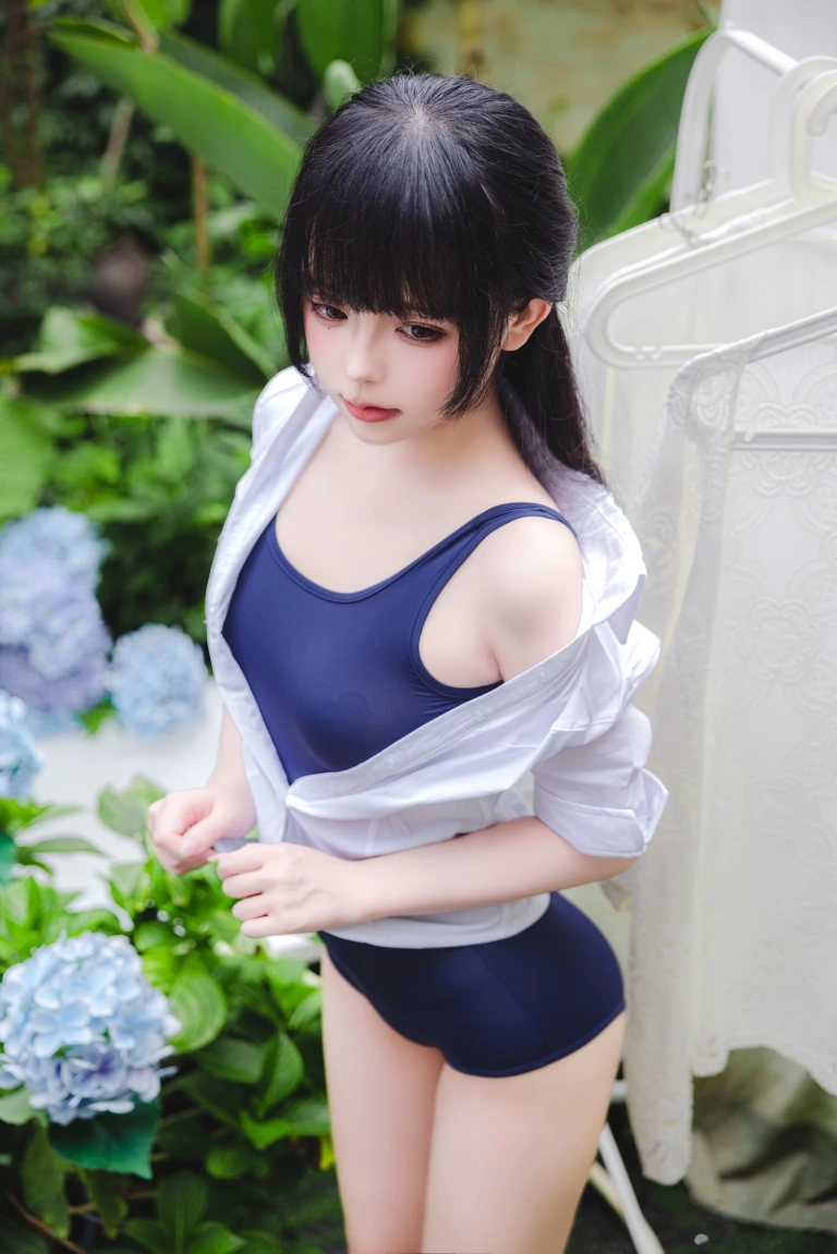 日奈娇《死库水》主题写真：130张全套美图