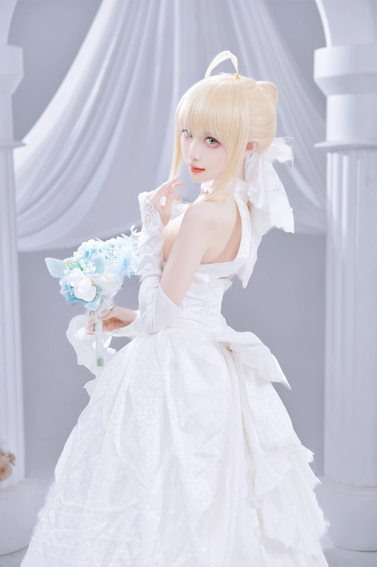 shika小鹿鹿《saber花嫁》主题写真：22张全套美图