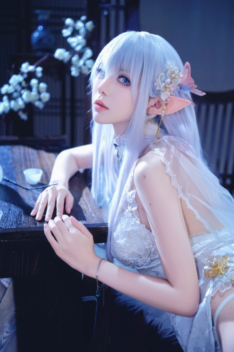 shika小鹿鹿《碧蓝航线阿尔比恩》主题写真：40张全套美图