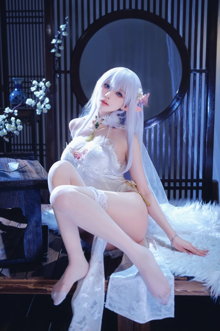 shika小鹿鹿《碧蓝航线阿尔比恩》主题写真：40张全套美图