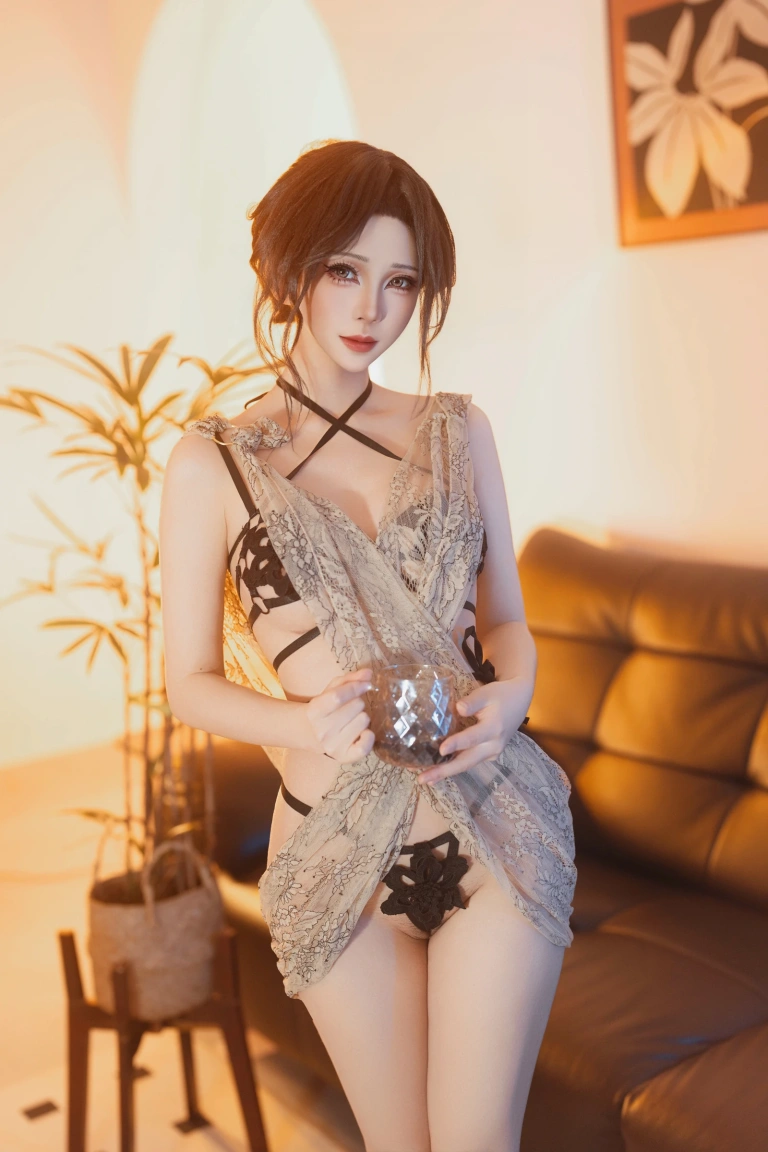 上杉绘梨落《只记花香不记年》主题写真：77张全套美图，含1个视频