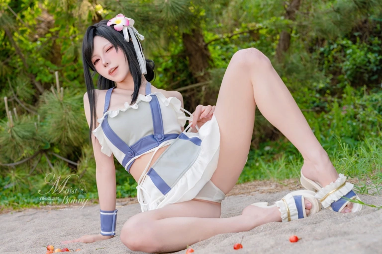 yiko湿润兔《泳装限定作海边假日蒂法》主题写真：80张全套美图