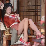 yiko湿润兔《年02月订阅快马加鞭金莲迎春》主题写真：94张全套美图，含2个视频
