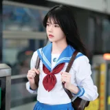 桜桃喵《地铁jk》主题写真：33张全套美图
