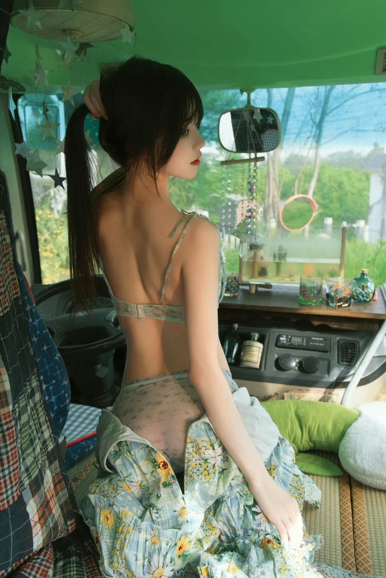 桜桃喵《葵》主题写真：55张全套美图