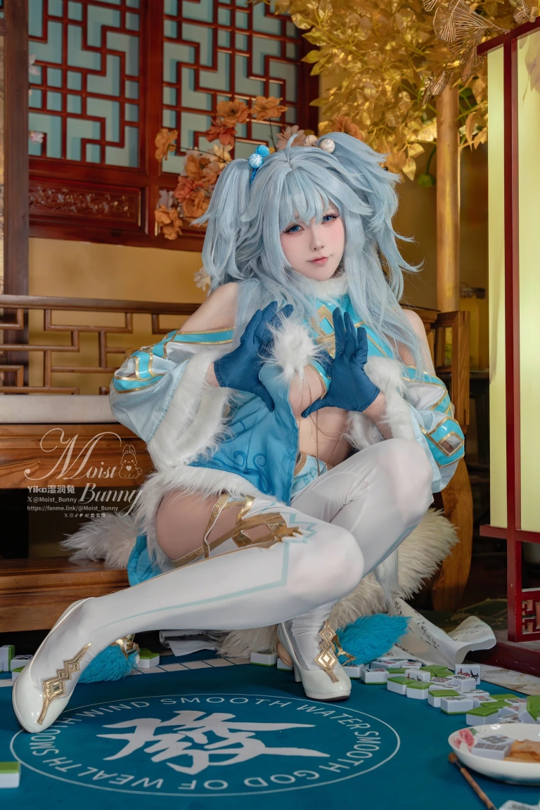 Yiko湿润兔《妙手回春-芙洛伦&E：ku [77P1V-1.53GB]》主题写真：78张全套美图，含1个视频