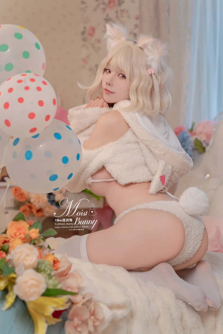 Yiko湿润兔《他的猫 [75P1V-1.38GB]》主题写真：75张全套美图，含1个视频