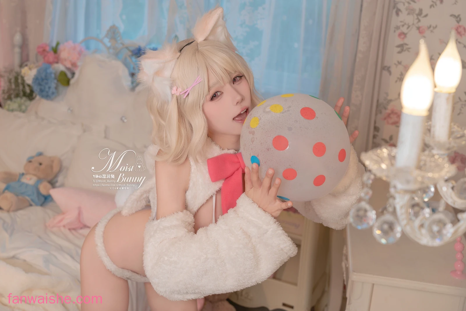 Yiko湿润兔 Yiko湿润兔 NO.009 - 他的猫 [75P1V-1.38GB]