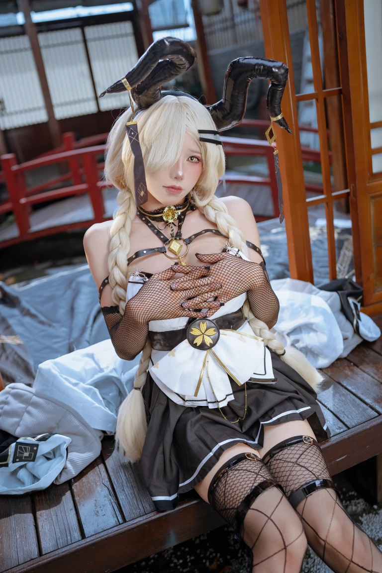 Yiko湿润兔《须臾望月抄-尾张 [121P-1.53GB]》主题写真：121张全套美图