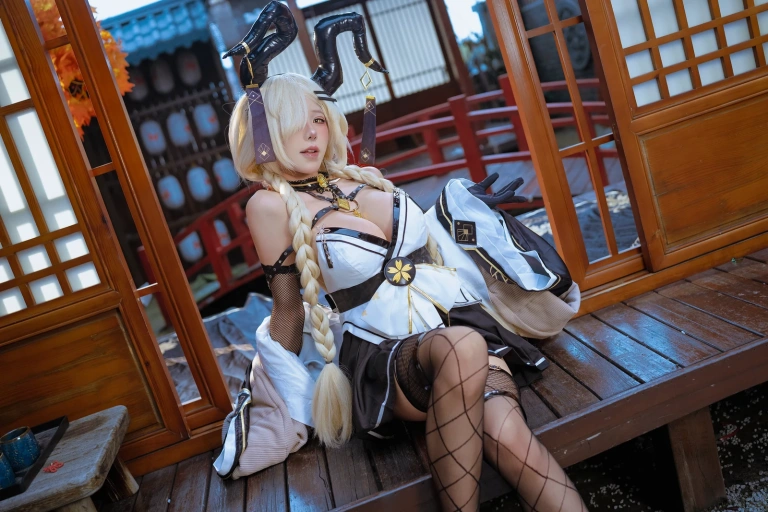 Yiko湿润兔《须臾望月抄-尾张 [121P-1.53GB]》主题写真：121张全套美图