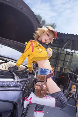 Yiko湿润兔《FF15-希德妮奥拉姆 [95P1V-1.61GB]》主题写真：95张全套美图，含1个视频