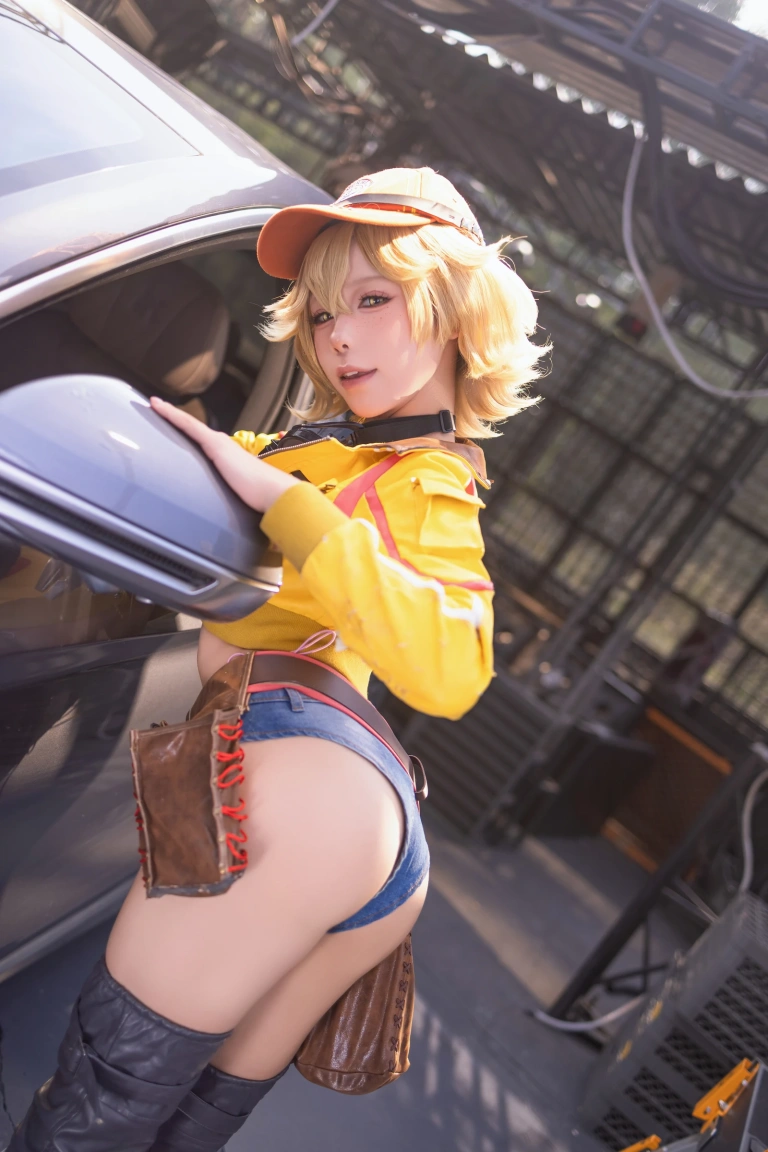 Yiko湿润兔《FF15-希德妮奥拉姆 [95P1V-1.61GB]》主题写真：95张全套美图，含1个视频