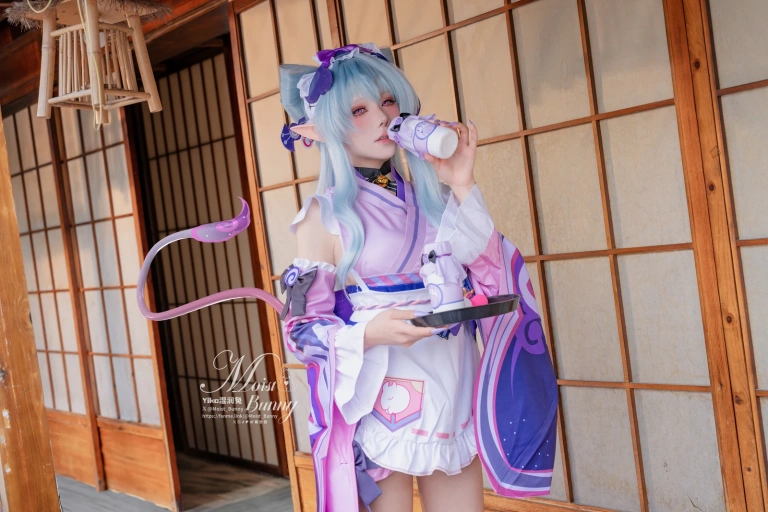 Yiko湿润兔《浮枕朝颜-梦见月瑞希&红昭愿 [131P5V-2.98GB]》主题写真：132张全套美图，含5个视频