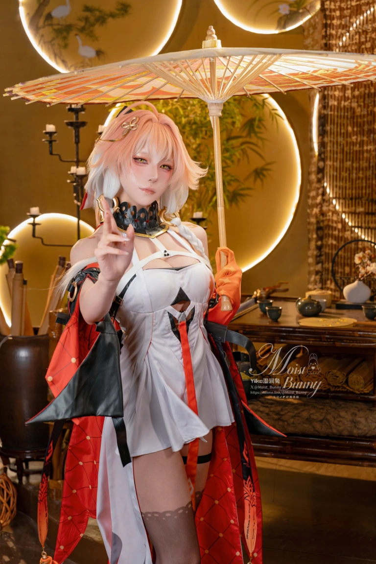 Yiko湿润兔《炽羽策阵星-长离&繁花 [111P4V-3.57GB]》主题写真：112张全套美图，含5个视频