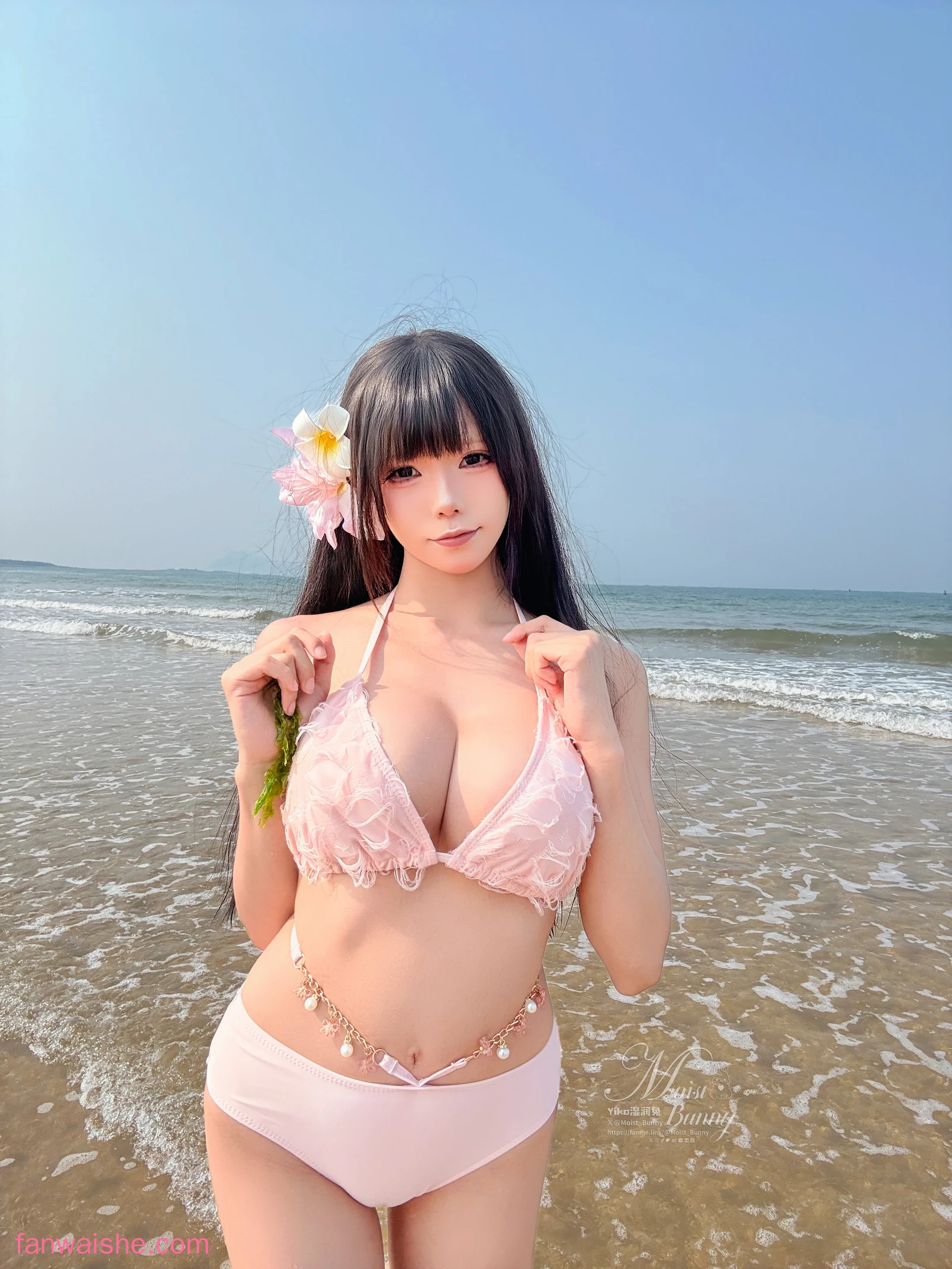 Yiko湿润兔 Yiko湿润兔 NO.028 - 粉红假日 [97P3V-2.17GB]