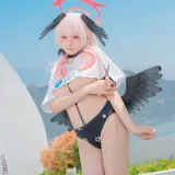 Yiko湿润兔《下江小春 泳装 [96P2V-2.4GB]》主题写真：96张全套美图，含2个视频