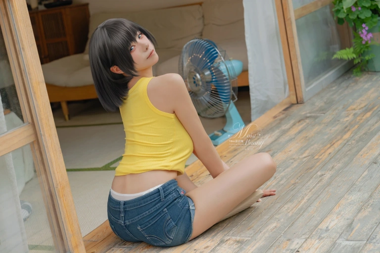 Yiko湿润兔《田舍生活 [95P1V-2.32GB]》主题写真：96张全套美图，含1个视频