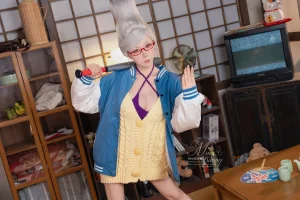 Yiko湿润兔《胆大党 绫濑星子&GIVR TO ME》主题写真：82张全套美图，含1个视频