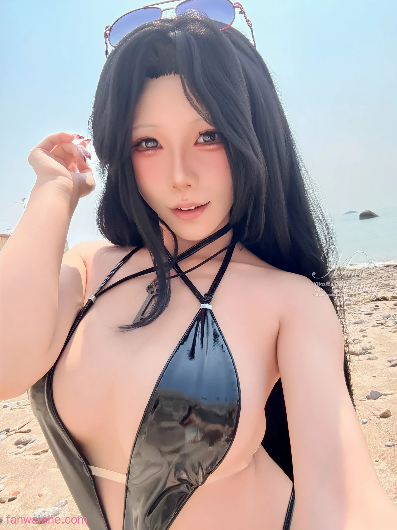 Yiko湿润兔 Yiko湿润兔 NO.050 - 2025泳装限定作 艳阳之下 梅登