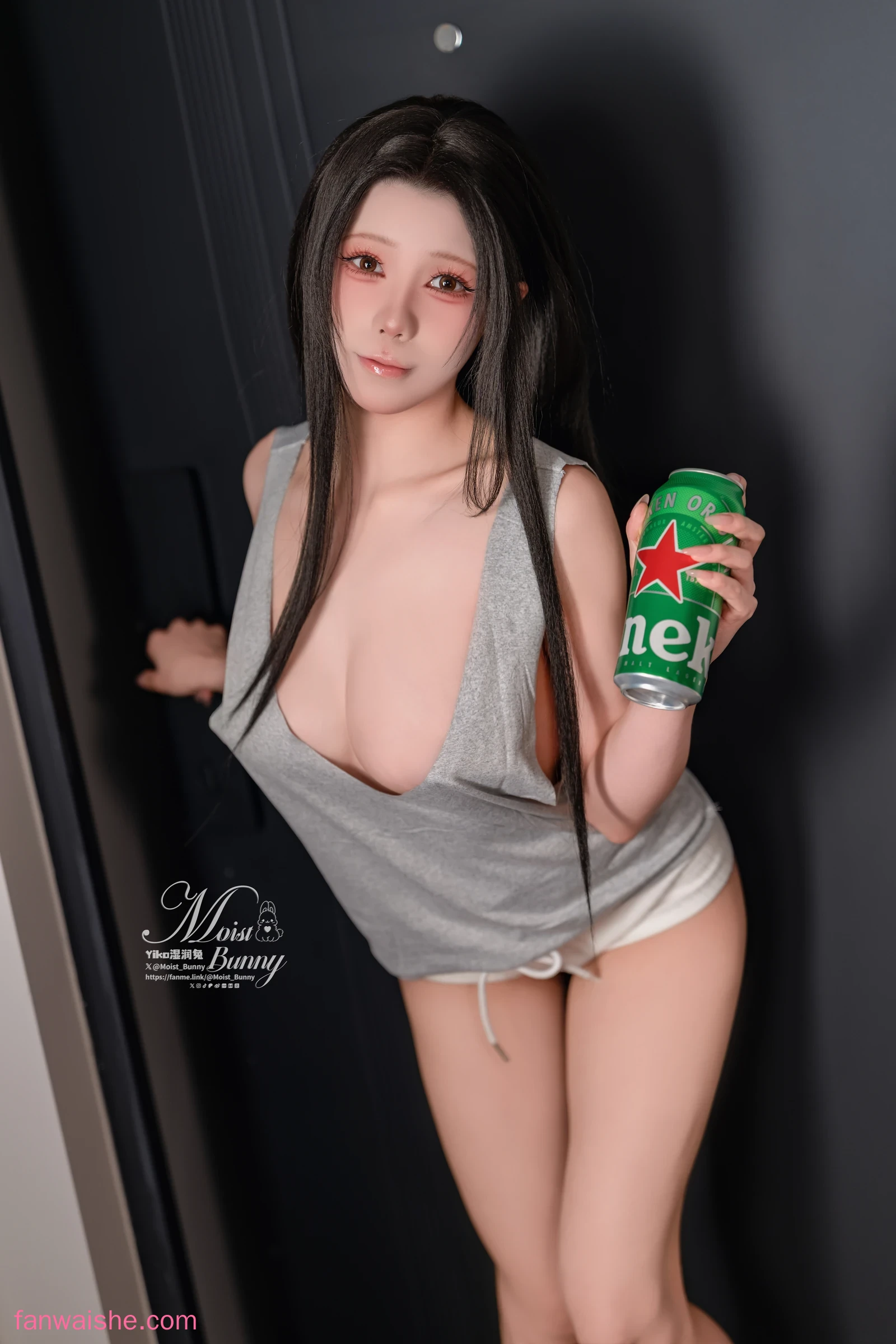 Yiko湿润兔 Yiko湿润兔 NO.051 - 2025年12月 小酌怡情