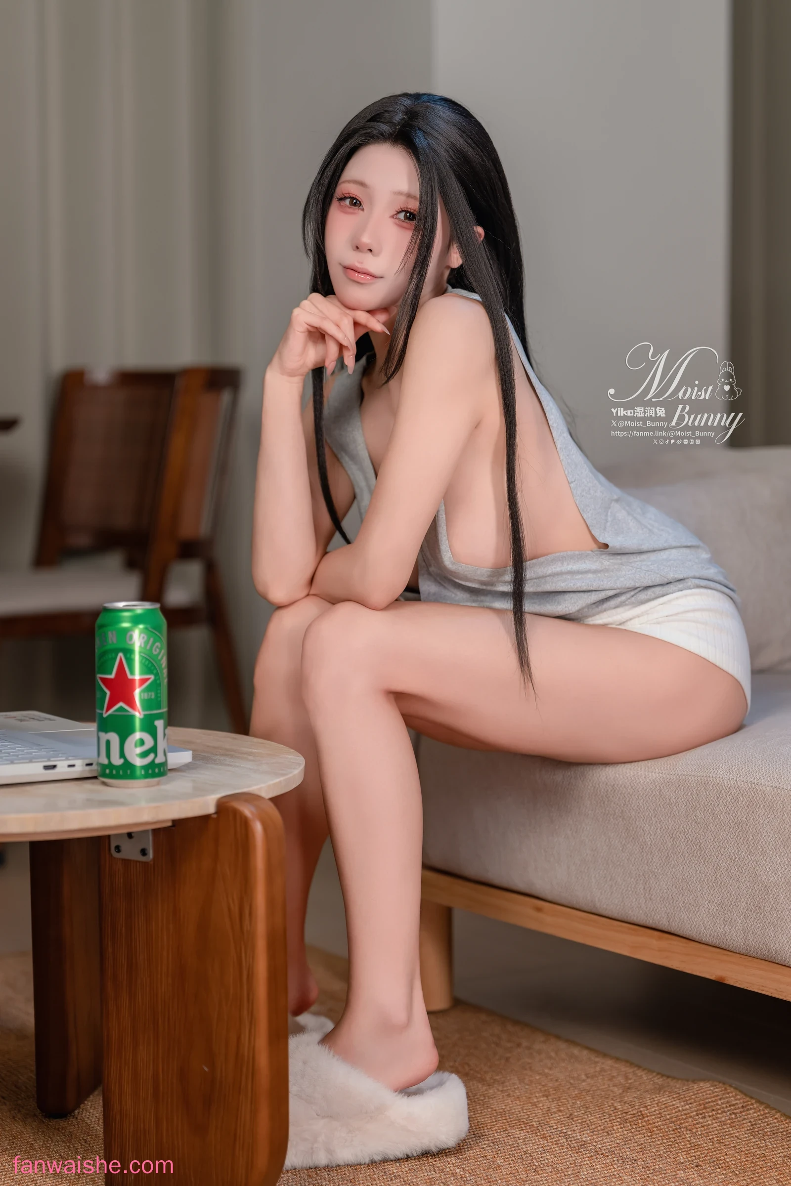 Yiko湿润兔 Yiko湿润兔 NO.051 - 2025年12月 小酌怡情
