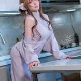 Yiko湿润兔《2026年01月 在丈夫身边》主题写真：124张全套美图，含3个视频