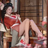 Yiko湿润兔《2026年02月 快马加鞭 金莲迎春》主题写真：94张全套美图，含2个视频