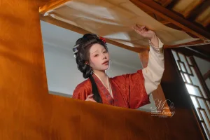 Yiko湿润兔《2026年02月 快马加鞭 金莲迎春》主题写真：94张全套美图，含2个视频