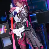 Yiko湿润兔《2026年05月 崩坏：星穹铁道 卡芙卡》主题写真：106张全套美图，含2个视频