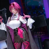 Yiko湿润兔《2026年05月 崩坏：星穹铁道 卡芙卡》主题写真：106张全套美图，含2个视频