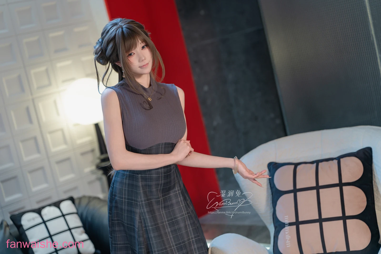 Yiko湿润兔 Yiko湿润兔 NO.074 - 2026年05月 网友的一日约会