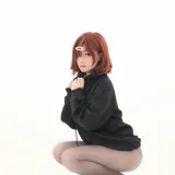 幼愛Youmeko《樋口円香灰丝》主题写真：25张全套美图