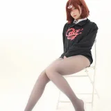 幼愛Youmeko《樋口円香灰丝》主题写真：25张全套美图