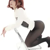 幼愛Youmeko《樋口円香竞泳灰丝》主题写真：29张全套美图