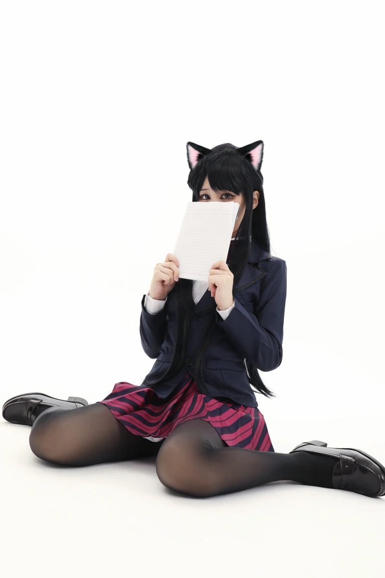 幼愛Youmeko《古见硝子》主题写真：60张全套美图