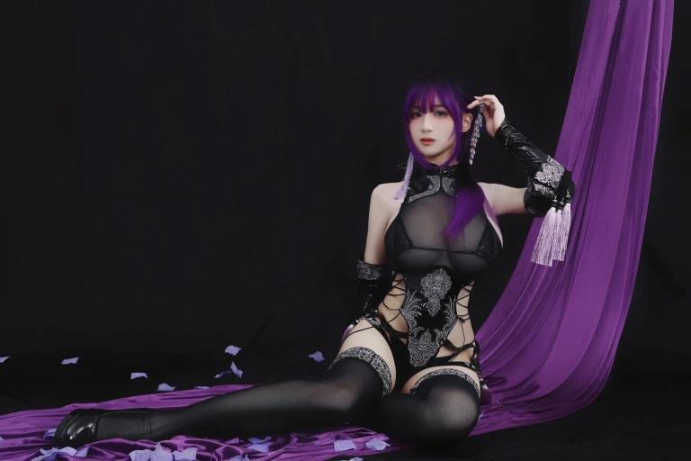 幼愛Youmeko《紫流苏旗袍》主题写真：35张全套美图
