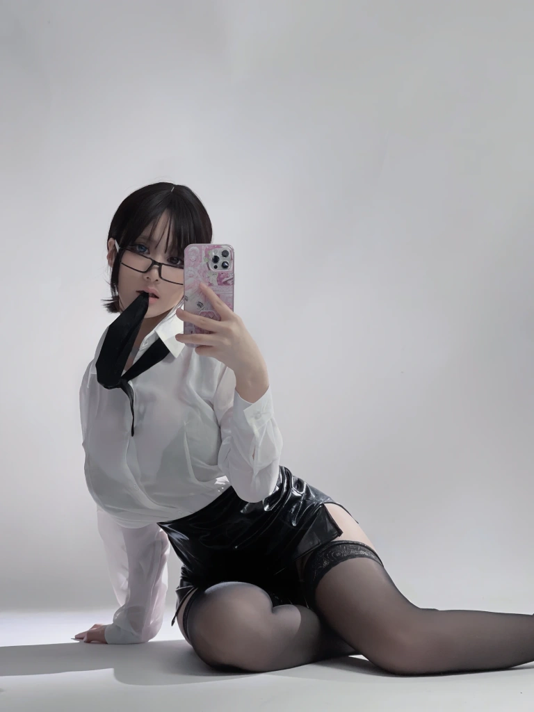 幼愛Youmeko《早安,想吃点什么？》主题写真：28张全套美图