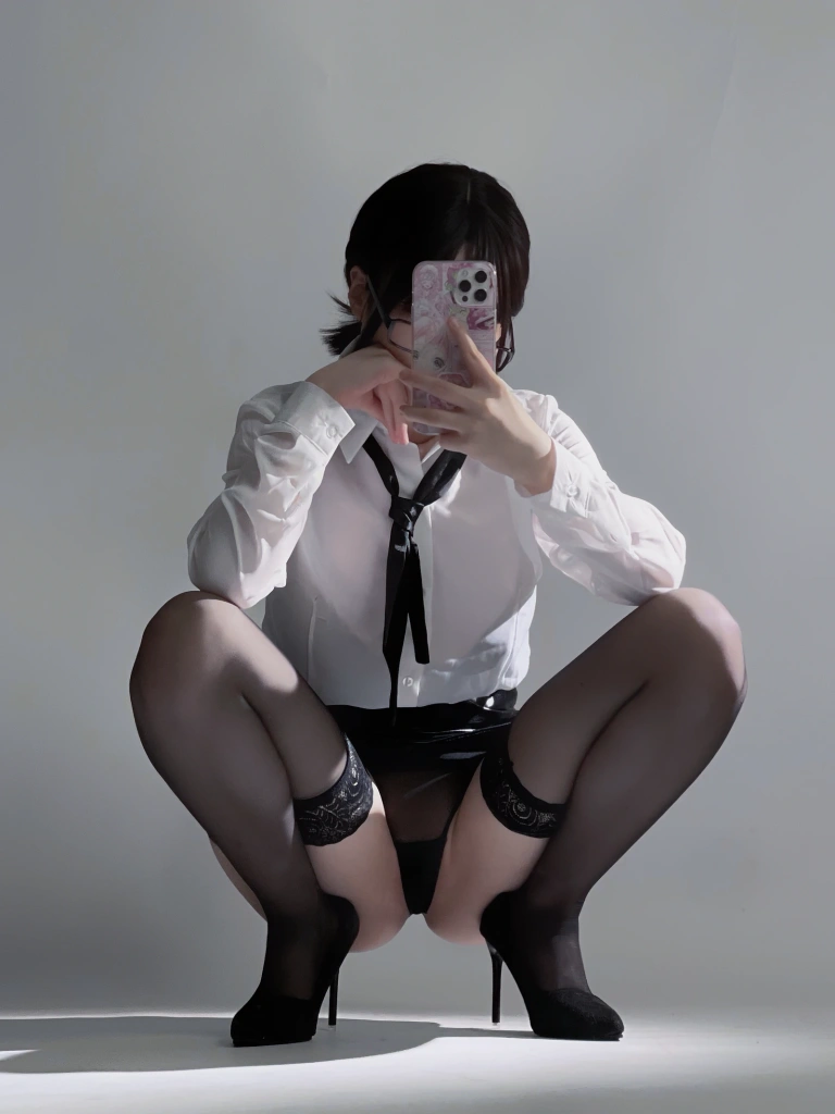 幼愛Youmeko《早安,想吃点什么？》主题写真：28张全套美图